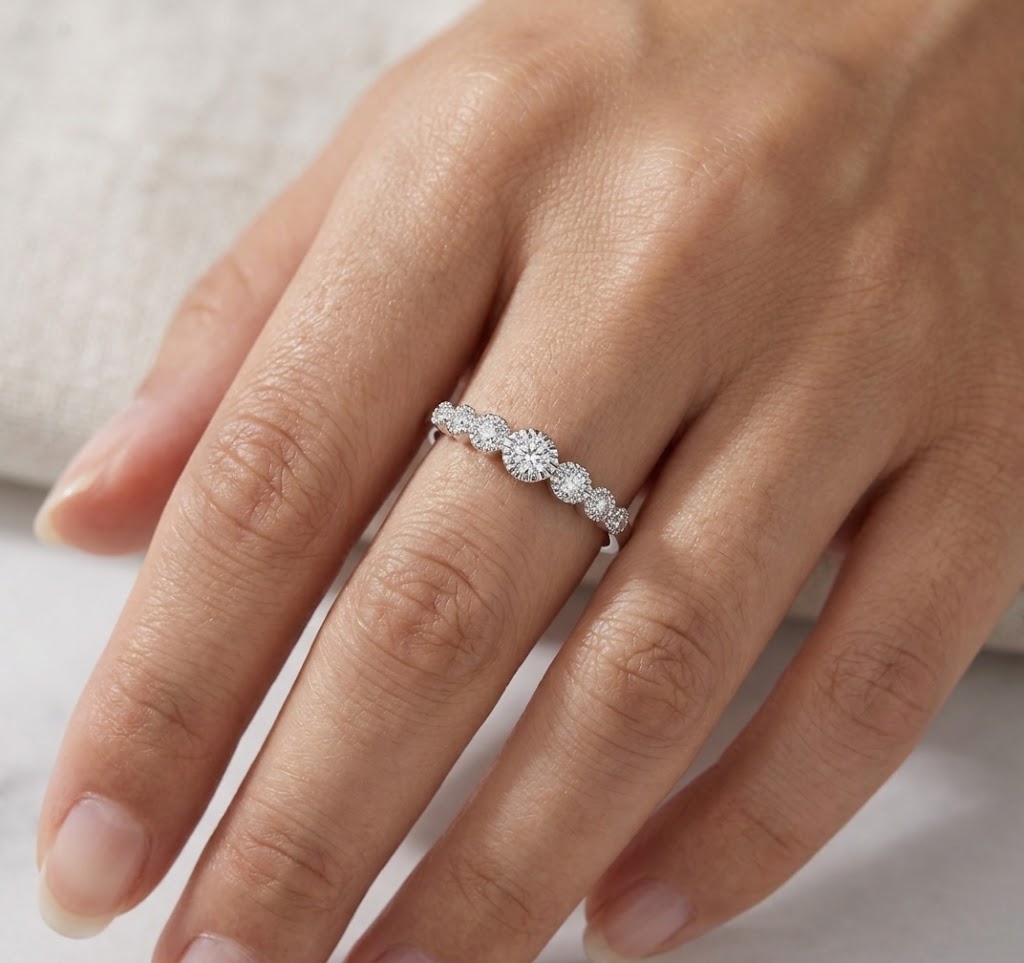 【#326】Dainty S925 Sterling Silver Moissanite Cluster Ring Vintage Everyday Wear Jewelry Gift for Her