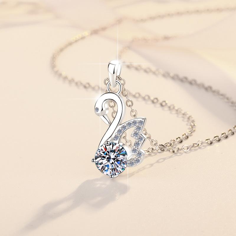 【#157】925 Sterling Silver Swan Moissanite Necklace
