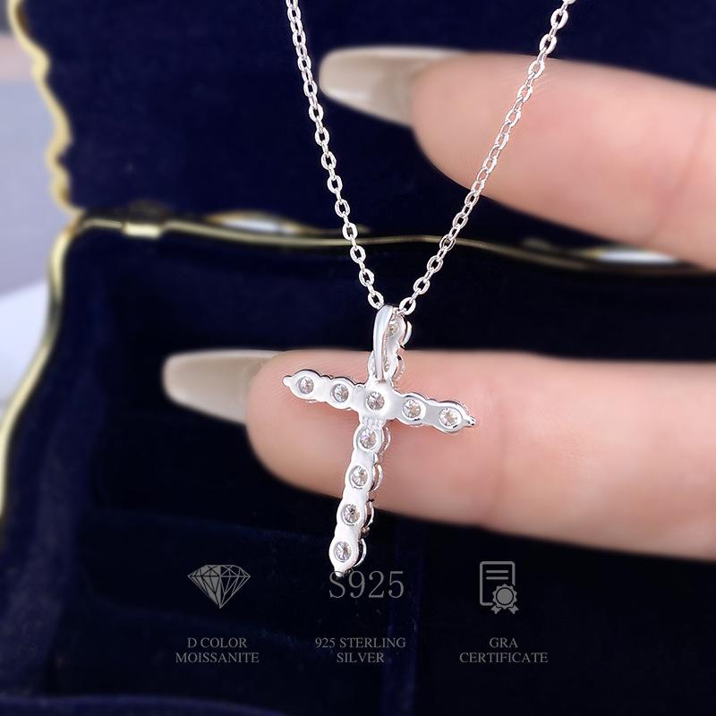 【#181】925 Sterling Silver Cross Moissanite Pendant Necklace