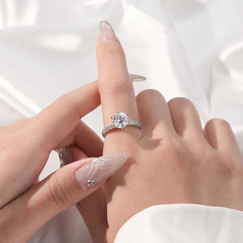 【#179】Classic Six-Claw 2CT Moissanite Ring In 925 Sterling Silver