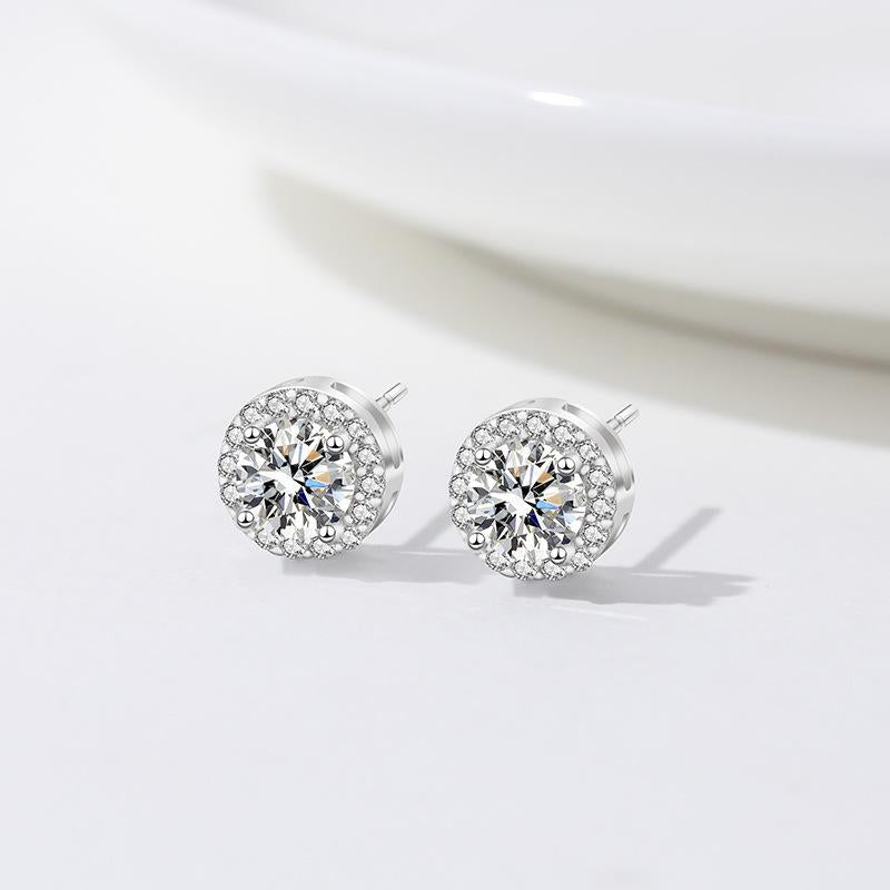 【#191】925 Sterling Silver Moissanite Stud Earrings