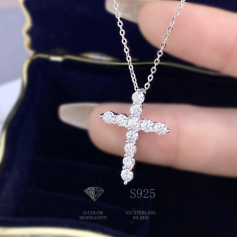 【#181】925 Sterling Silver Cross Moissanite Pendant Necklace