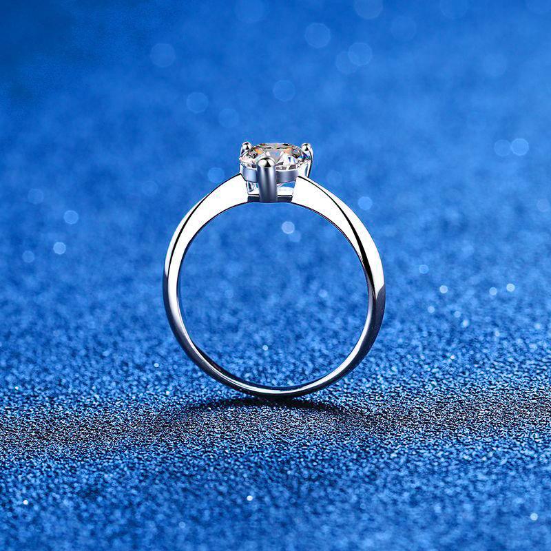 【#162】Heart-Shaped Moissanite Ring In 925 Sterling Silver