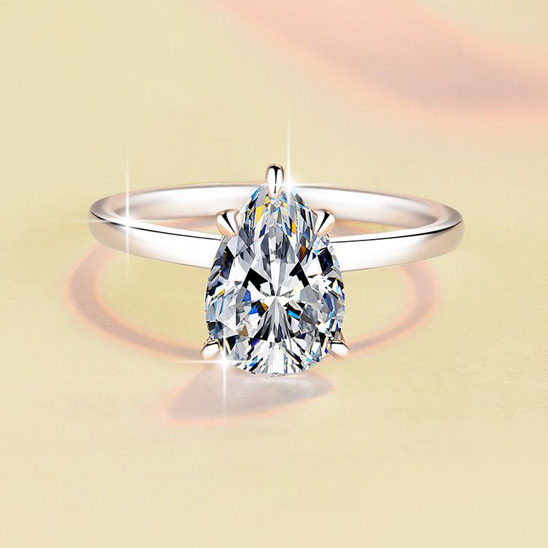 【#37】925 Sterling Silver Pear-Shaped Moissanite Ring