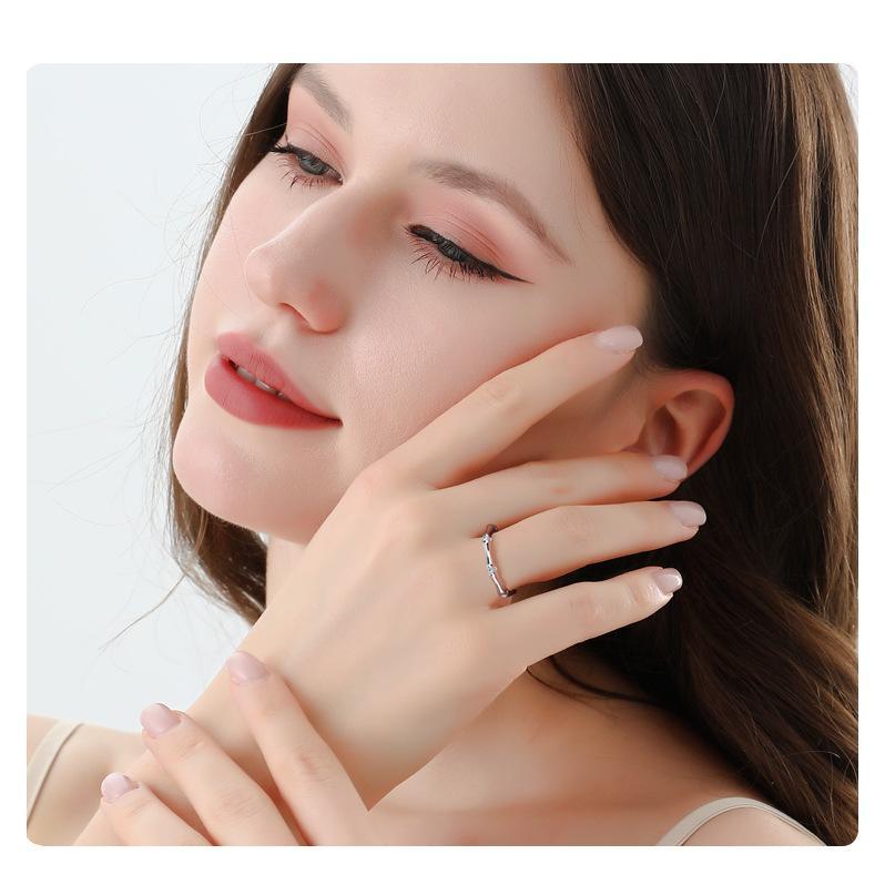 【#1】925 Sterling Silver Light Luxury Bamboo Knot Moissanite Ring