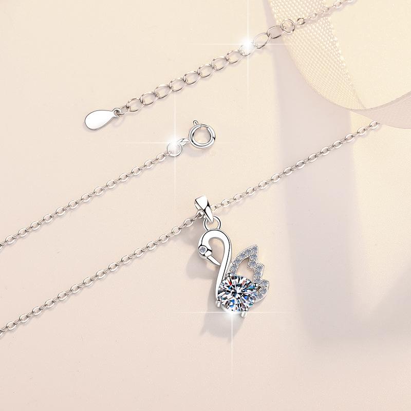 【#157】925 Sterling Silver Swan Moissanite Necklace