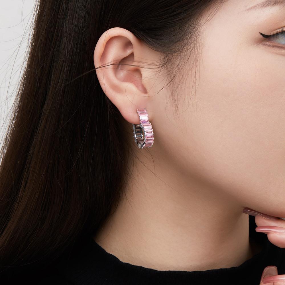 【T49】925 Sterling Silver Heart-Shaped Stud Earrings