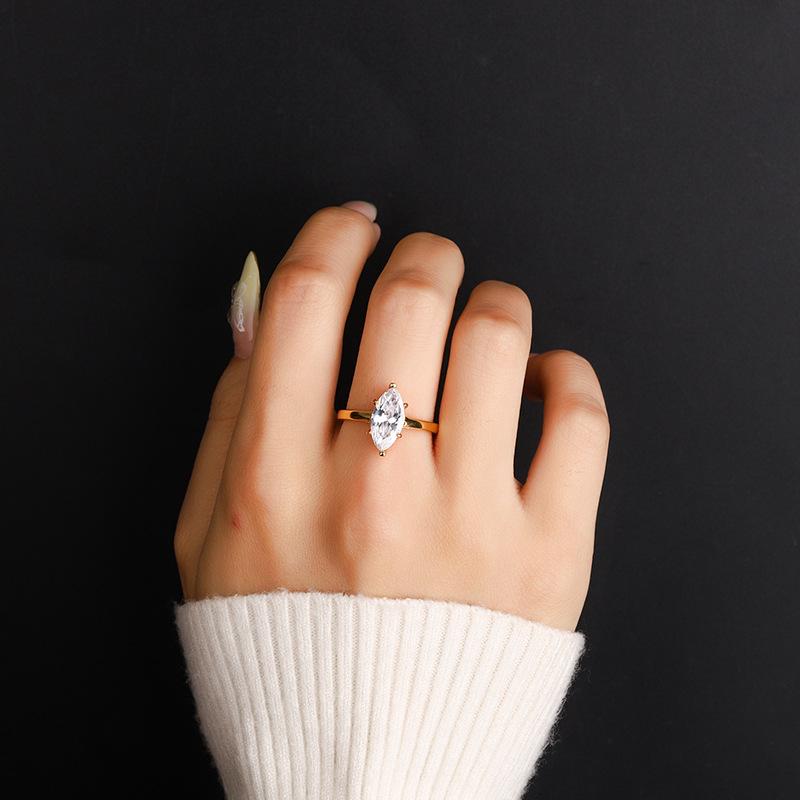 【#195】925 Sterling Silver Marquise Cut Moissanite Ring