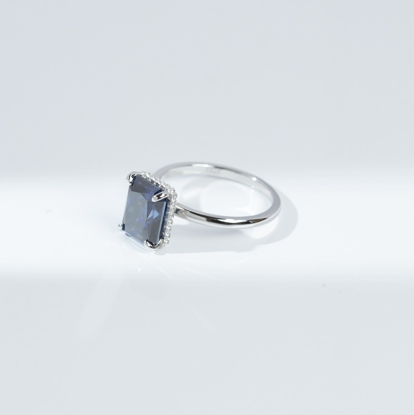 【H3】925 Sterling Silver 4CT Radiant Cut Moissanite Ring