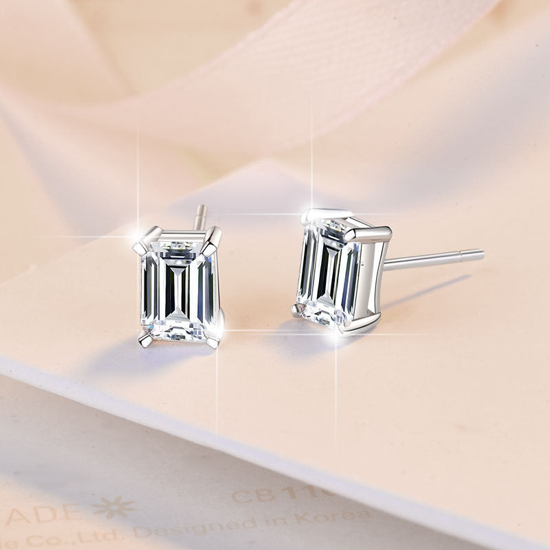 【#302】925 Sterling Silver Emerald Cut Moissanite Stud Earrings Sparkly Clear Gemstone Ear Ring Jewelry for Women Gift
