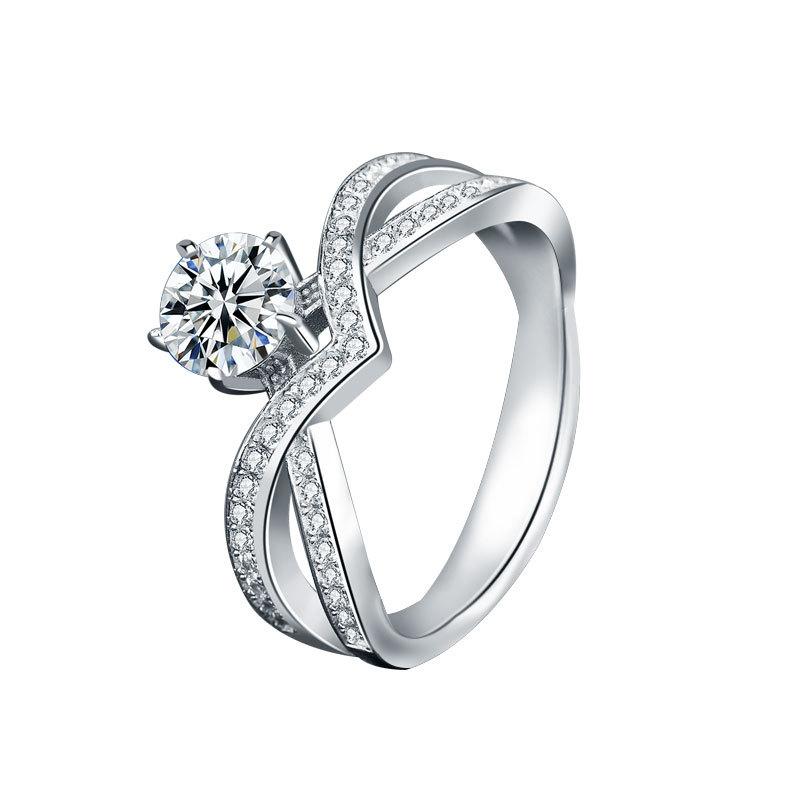 925 Sterling Silver Moissanite Exaggerated Personalized Six-Claw Crown Diamond Ring4