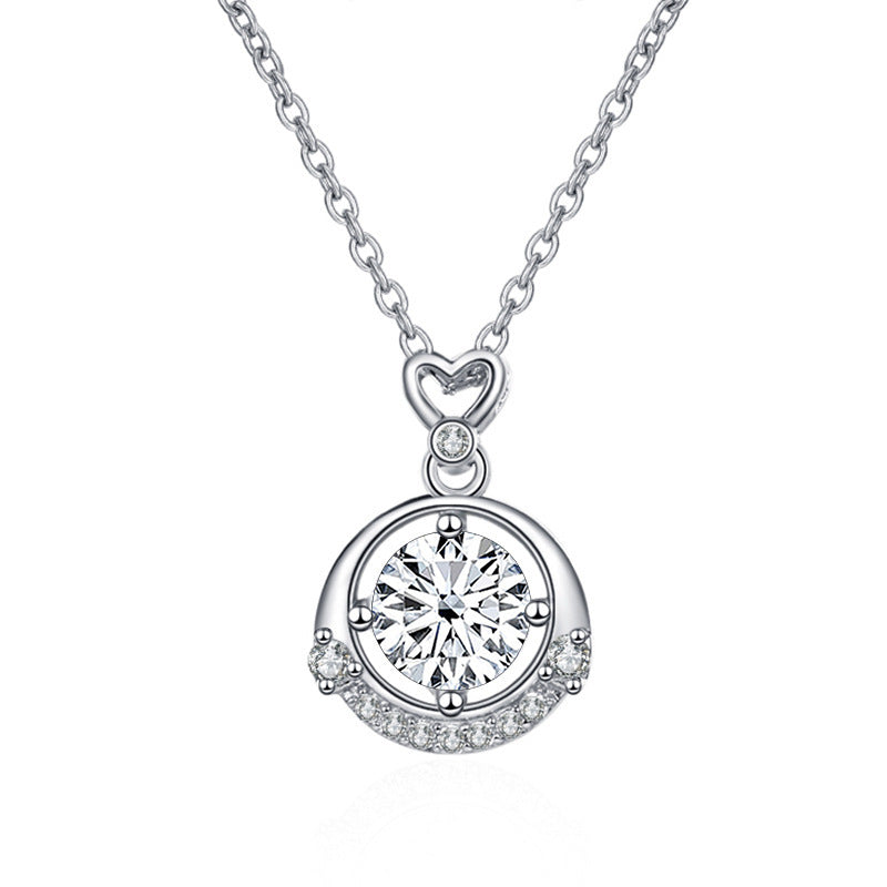 Classic small heart four-claw moissanite crown necklace with cross-border color, female pendant clavicle chain6