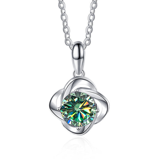 Exclusive four-leaf clover 1 karat color moissanite diamond necklace with simple Korean style clavicle chain8