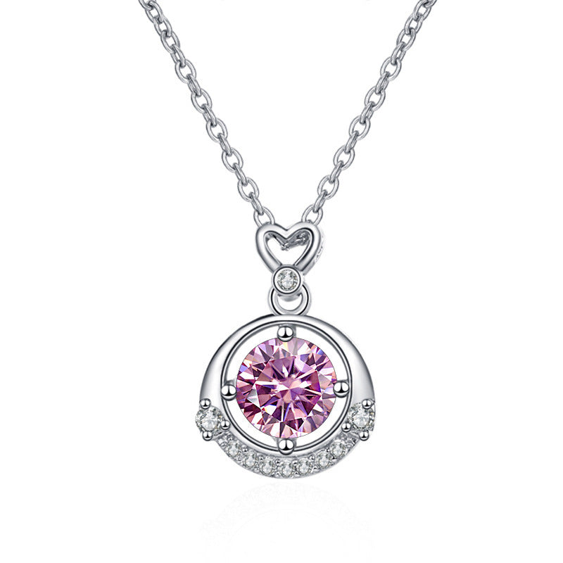Classic small heart four-claw moissanite crown necklace with cross-border color, female pendant clavicle chain5