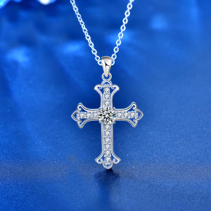 Elegant 925 Sterling Silver Moissanite Cross Pendant Necklace3